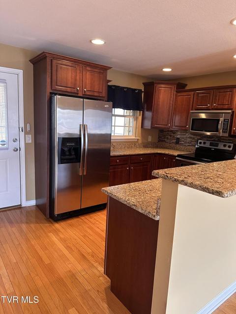 Photo #7: 168 Montvale Road