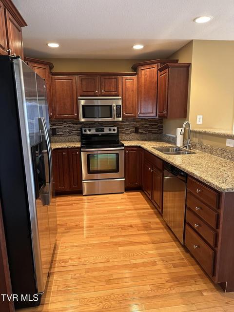 Photo #6: 168 Montvale Road