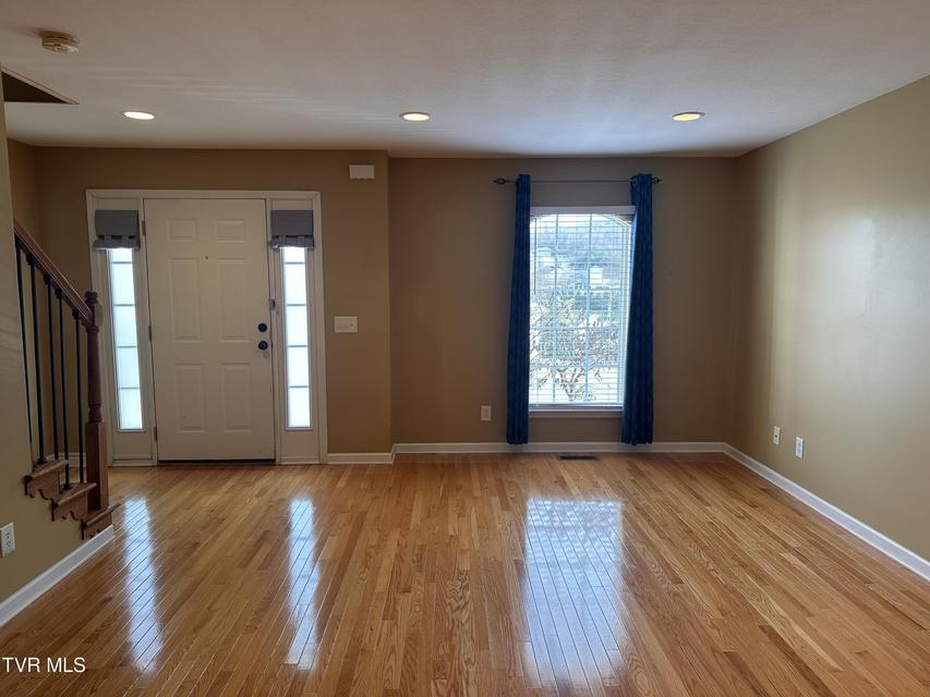 Photo #4: 168 Montvale Road