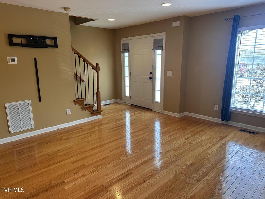 Photo #5: 168 Montvale Road