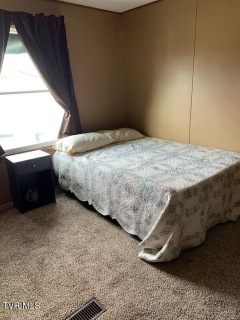 Photo #22: 1313 Siam Road