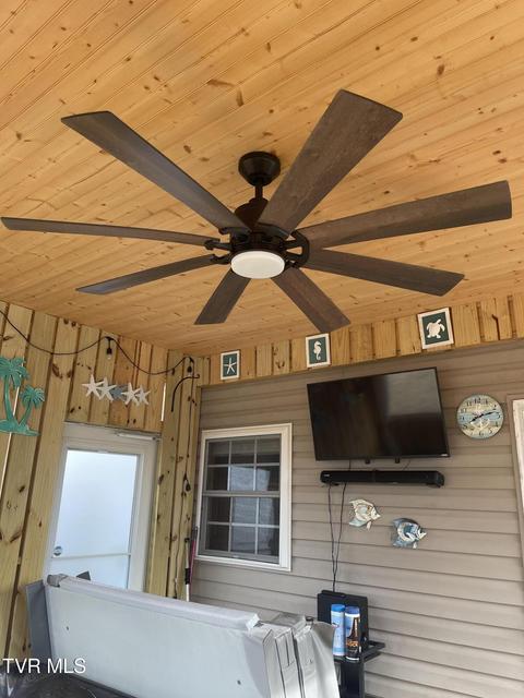 Photo #12: 168 Montvale Road