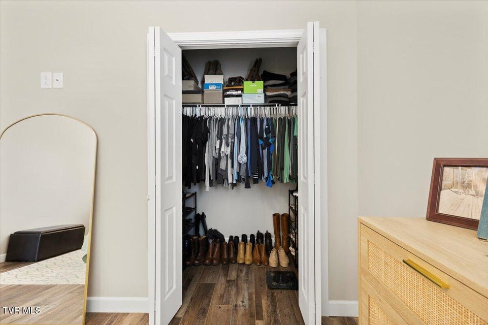 Photo #19: 1507 Millard Street