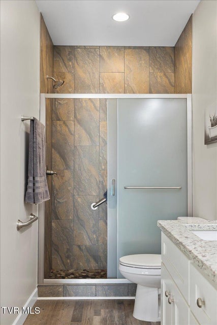 Photo #14: 1507 Millard Street