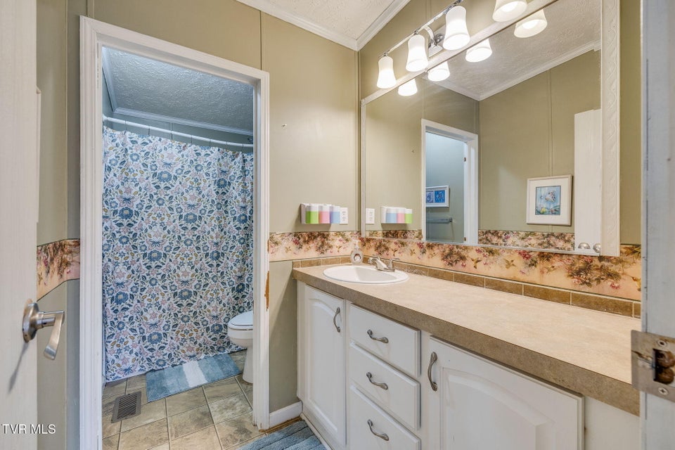 Photo #26: 160 Keller Road