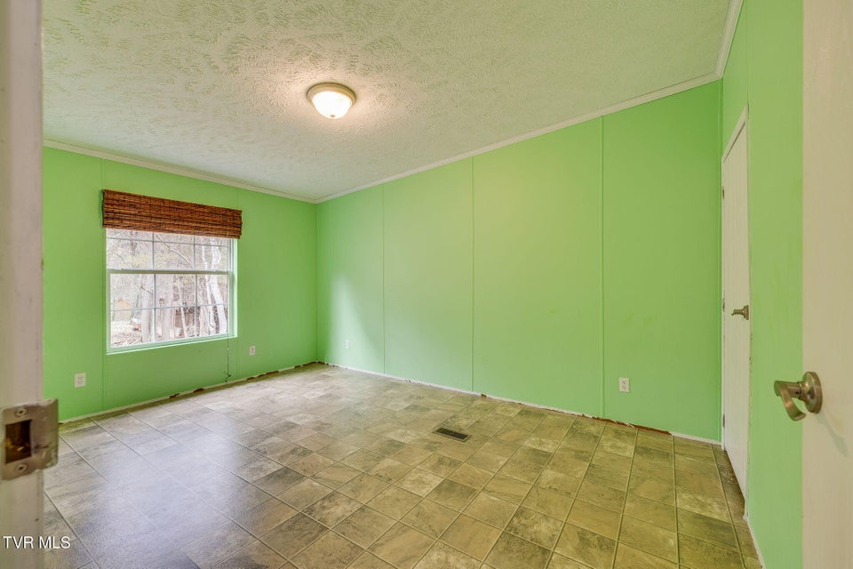 Photo #27: 160 Keller Road