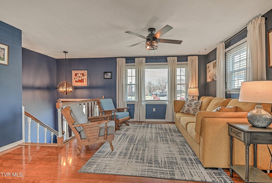 Photo #3: 428 Timber Oak Drive