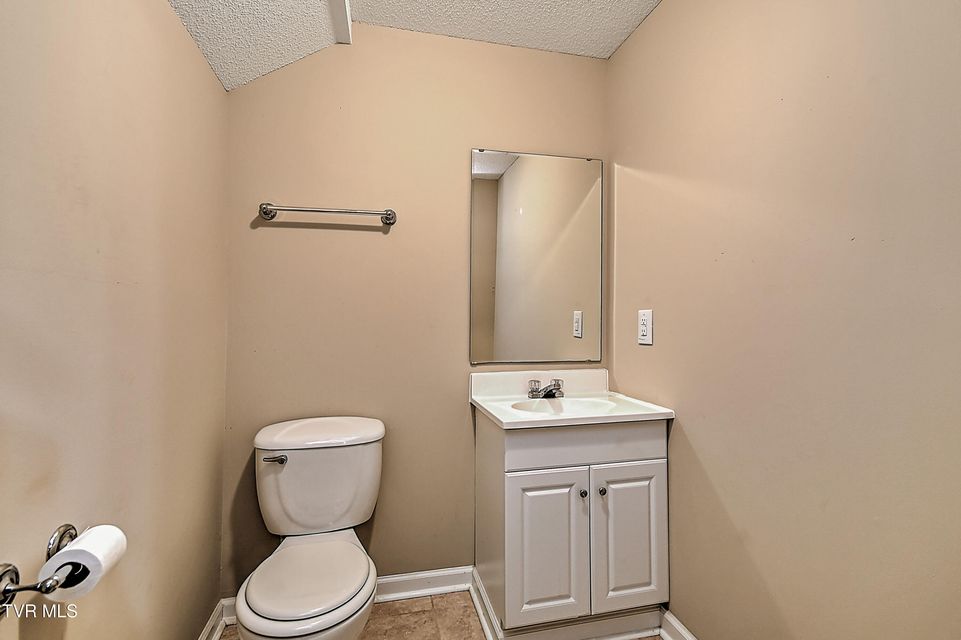 Photo #26: 428 Timber Oak Drive