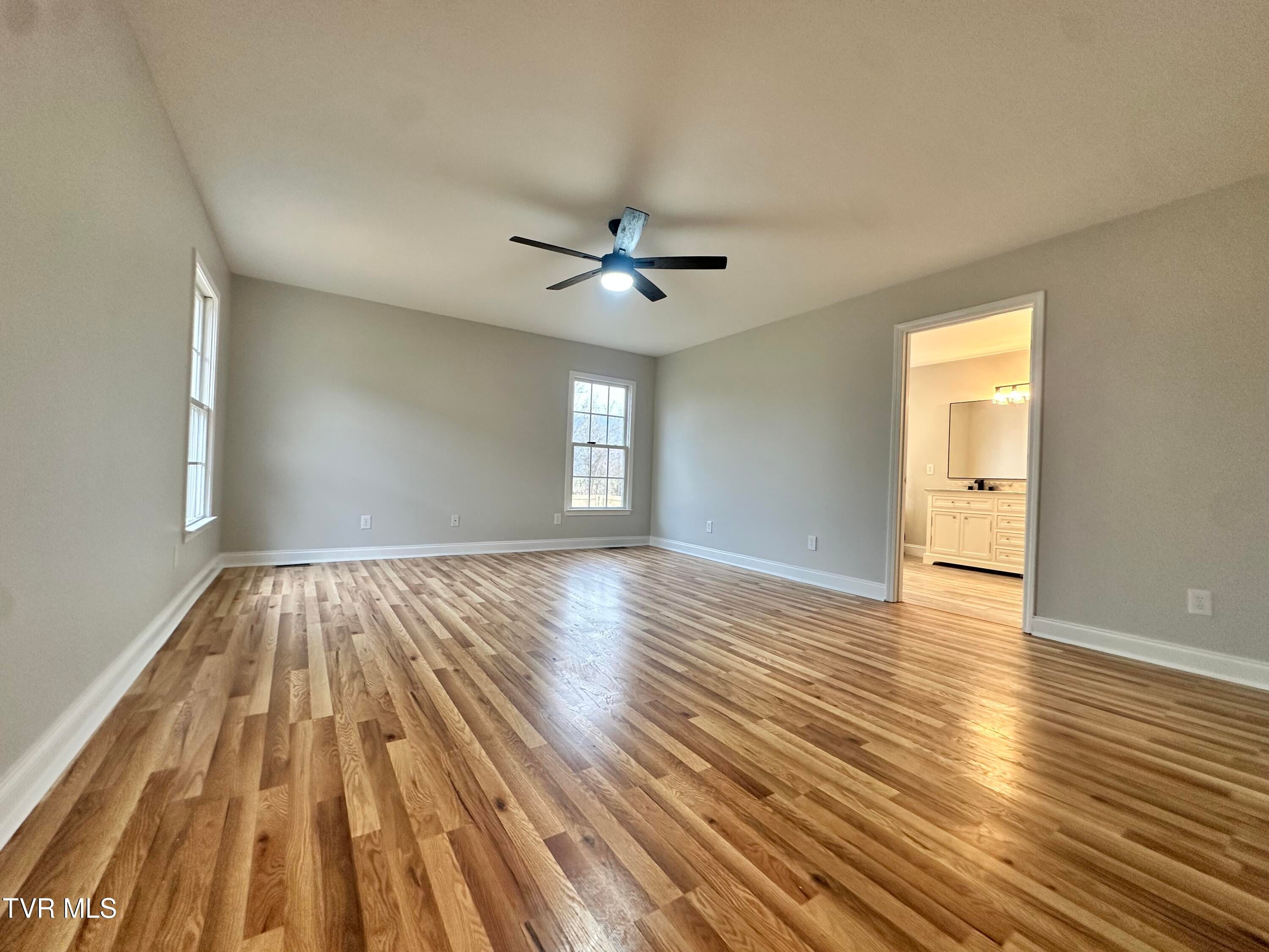 Photo #16: 217 Fox Meadows Drive