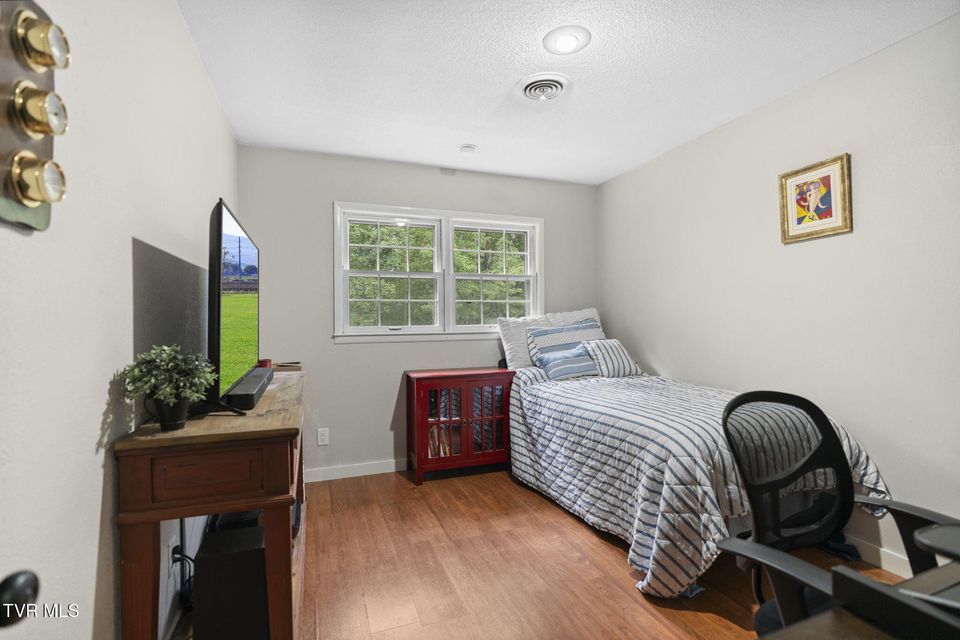 Photo #19: 1700 Brentwood Drive