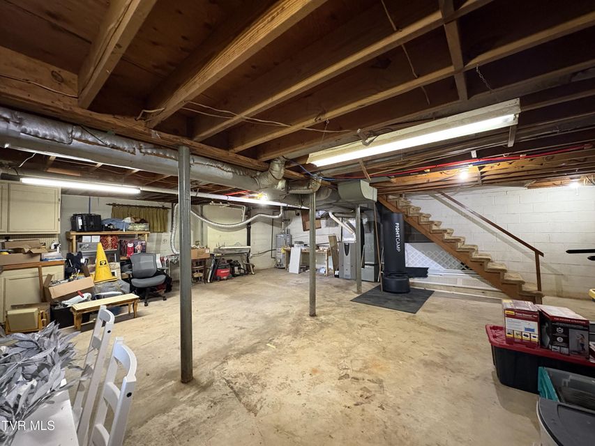 Photo #24: 1700 Brentwood Drive