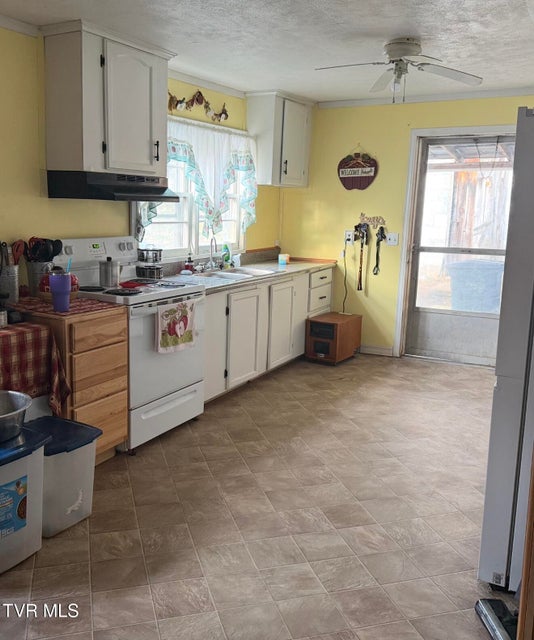 Photo #5: 3005 Long Hollow Road