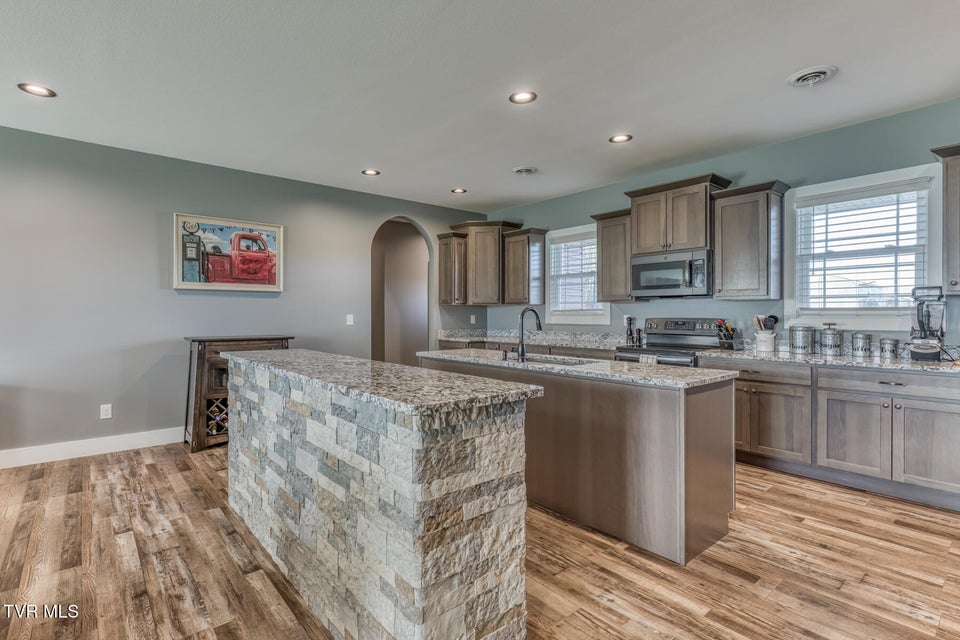 Photo #11: 210 Raders Sidetrack Road