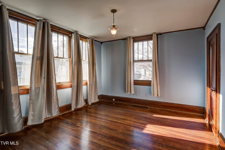 Photo #6: 245 Opekiska Street