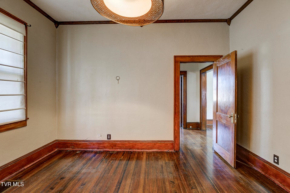 Photo #10: 245 Opekiska Street