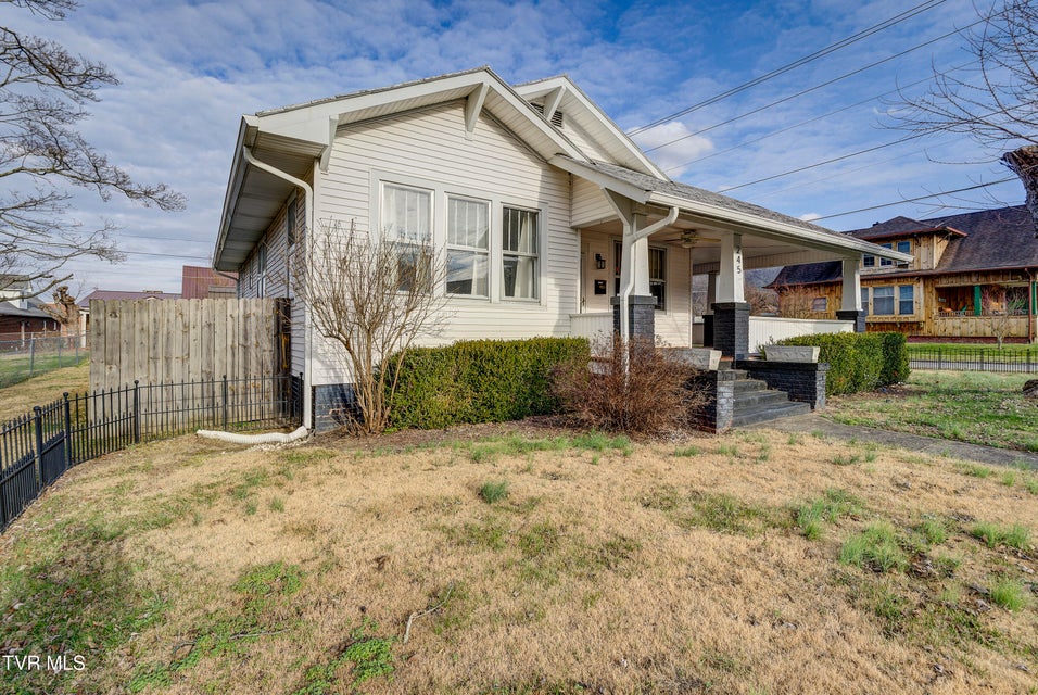 Photo #39: 245 Opekiska Street