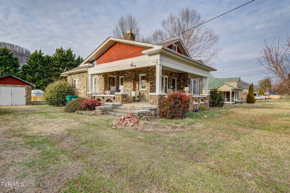 Photo #31: 1027 Elm Avenue