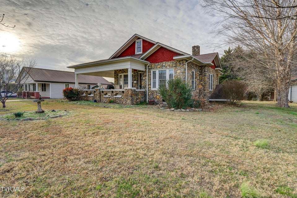 Photo #34: 1027 Elm Avenue