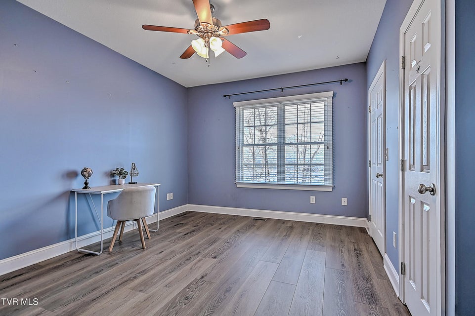 Photo #33: 581 Robert Court