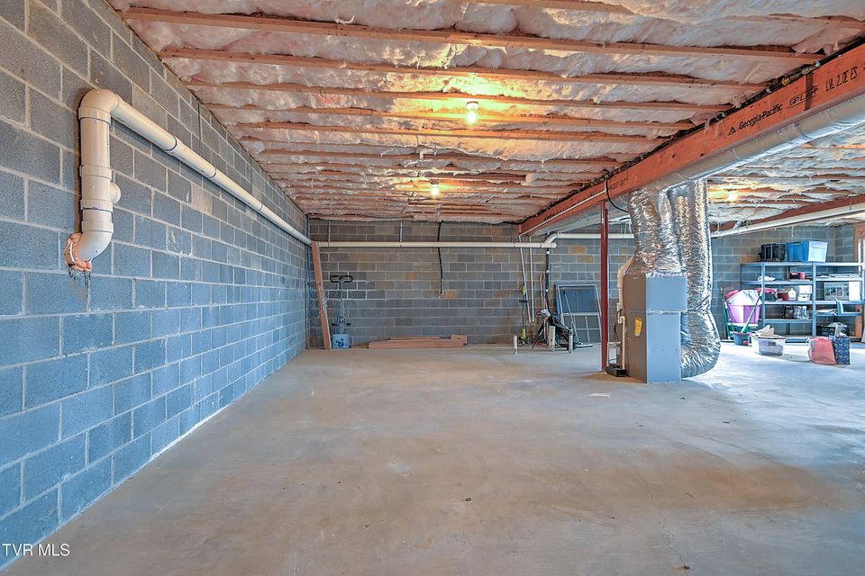 Photo #52: 581 Robert Court