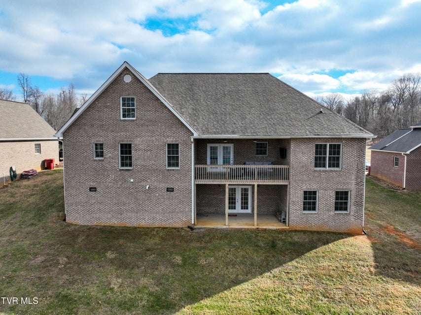 Photo #61: 581 Robert Court