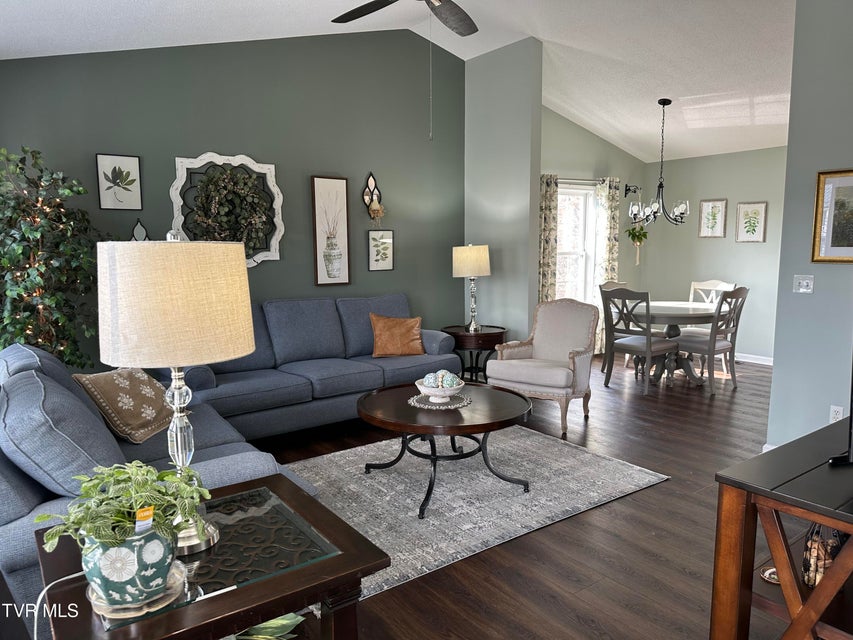 Photo #13: 230 Mockingbird Place