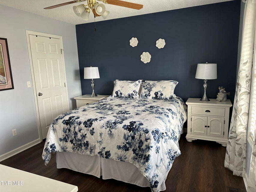 Photo #30: 230 Mockingbird Place