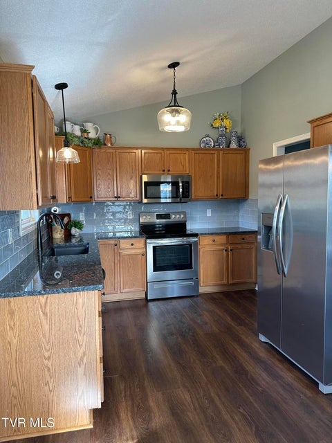 Photo #22: 230 Mockingbird Place