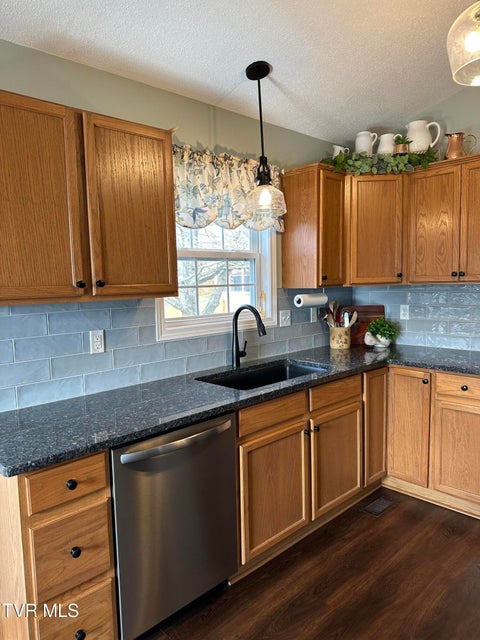 Photo #24: 230 Mockingbird Place