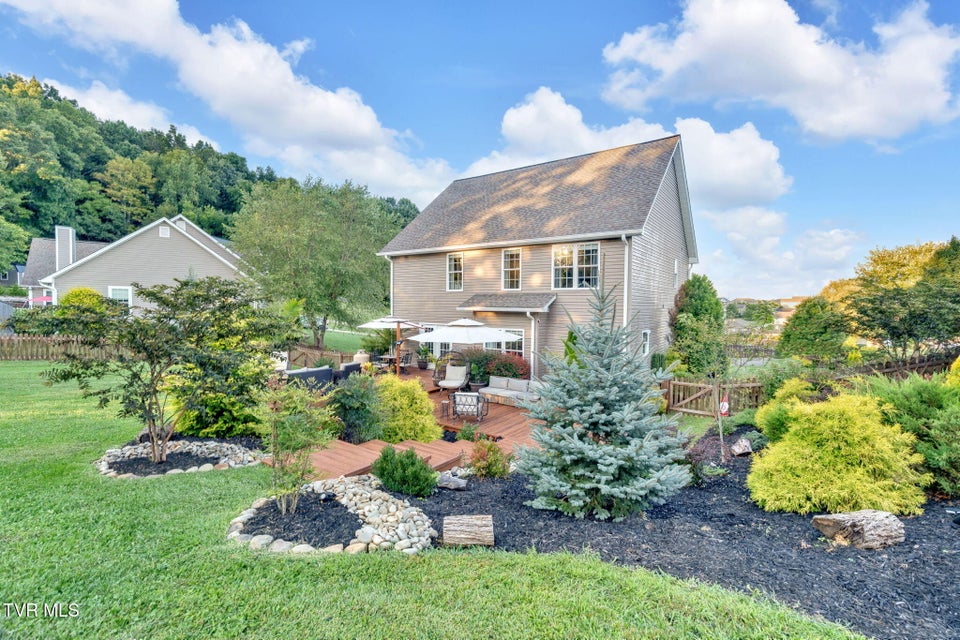 Photo #58: 356 Cameron Court