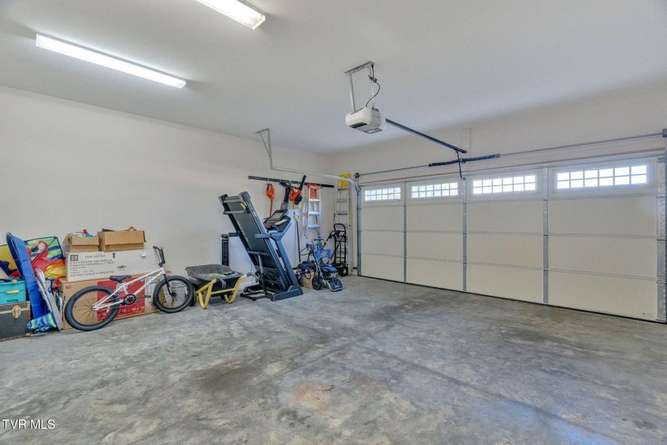 Photo #47: 356 Cameron Court