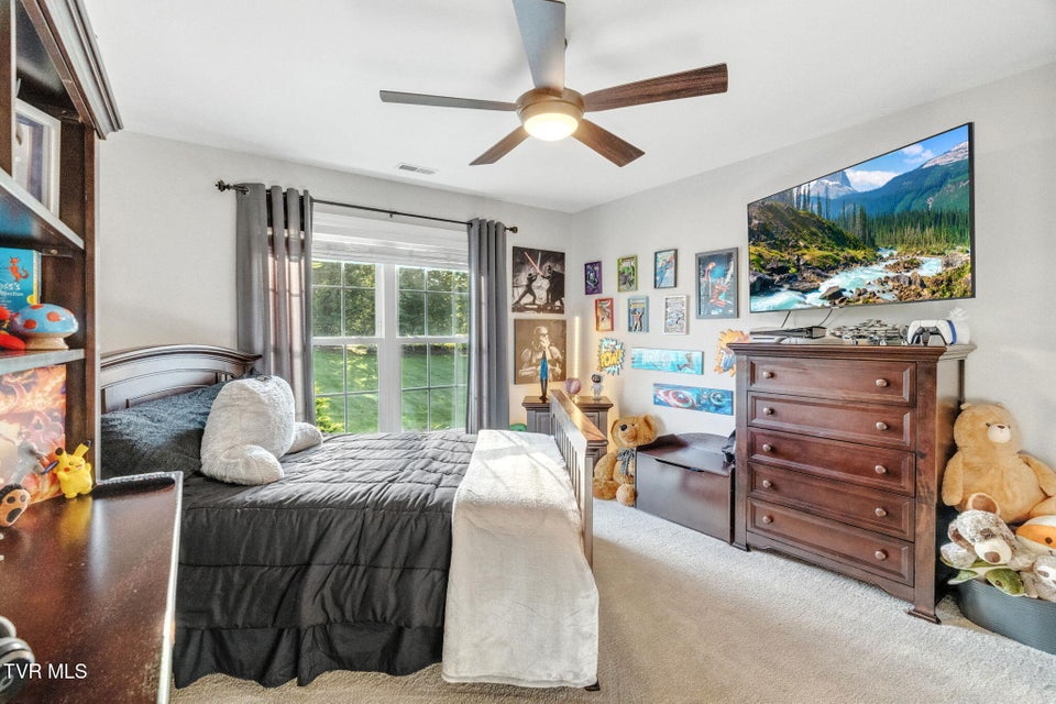 Photo #41: 356 Cameron Court