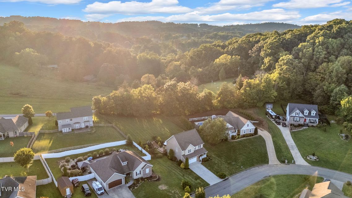 Photo #74: 356 Cameron Court