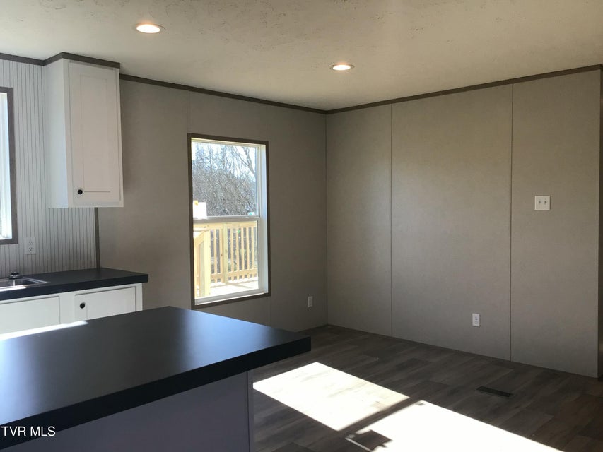 Photo #23: 3115 Babbs Mill Road