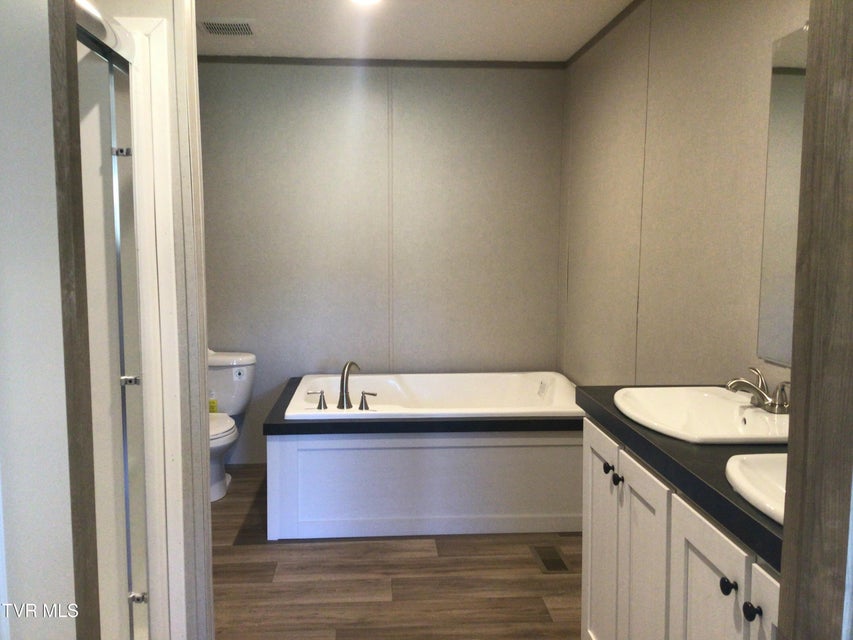 Photo #30: 3115 Babbs Mill Road