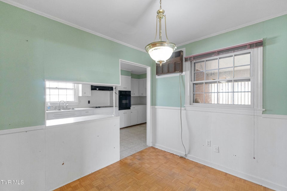 Photo #4: 113 Wayfair Drive