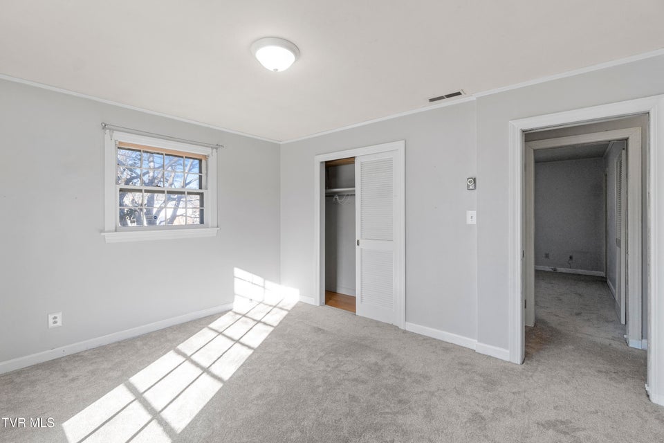 Photo #24: 113 Wayfair Drive