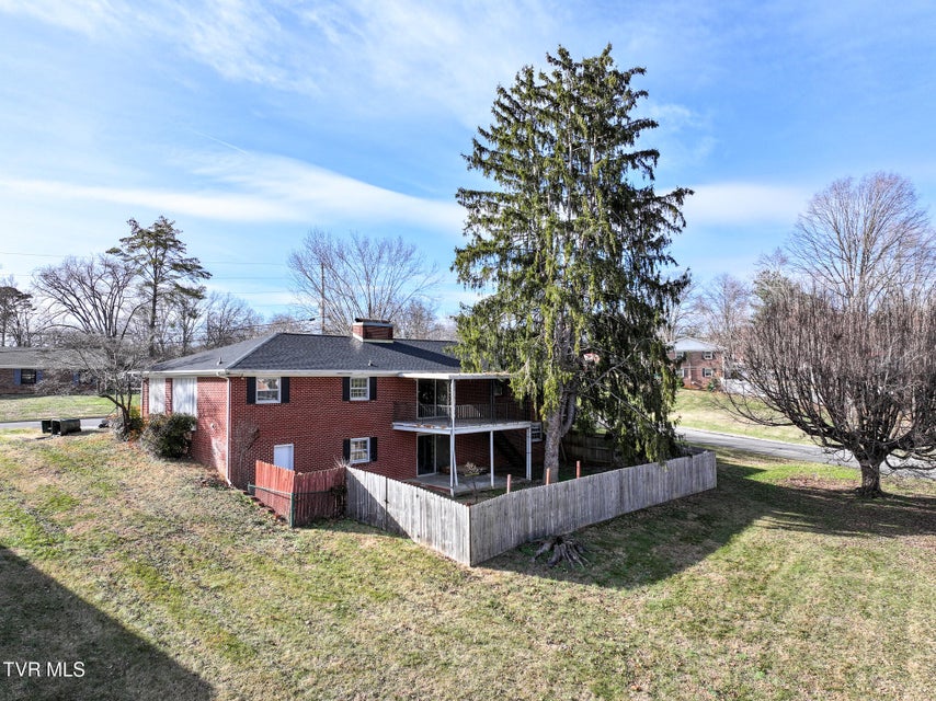 Photo #38: 113 Wayfair Drive