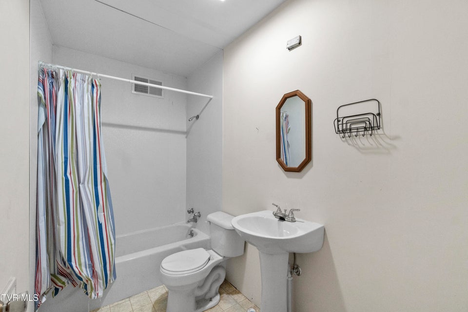 Photo #50: 113 Wayfair Drive