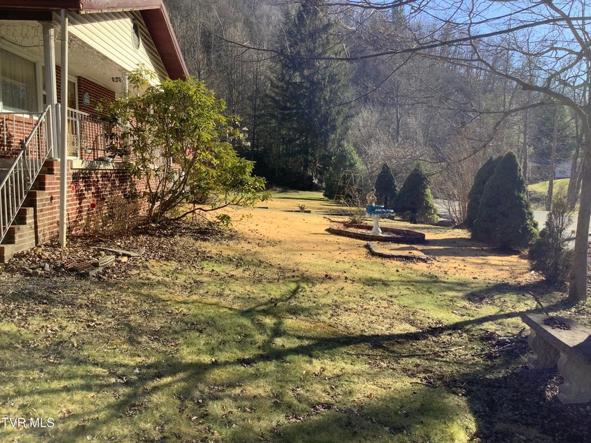 Photo #6: 5610 Powell River Road