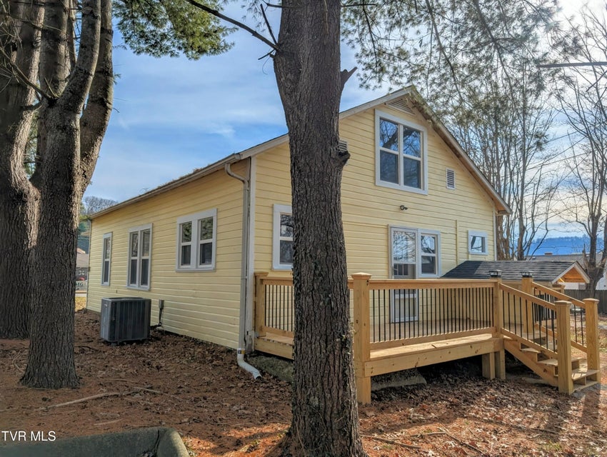 Photo #10: 1749 Us Highway 23 