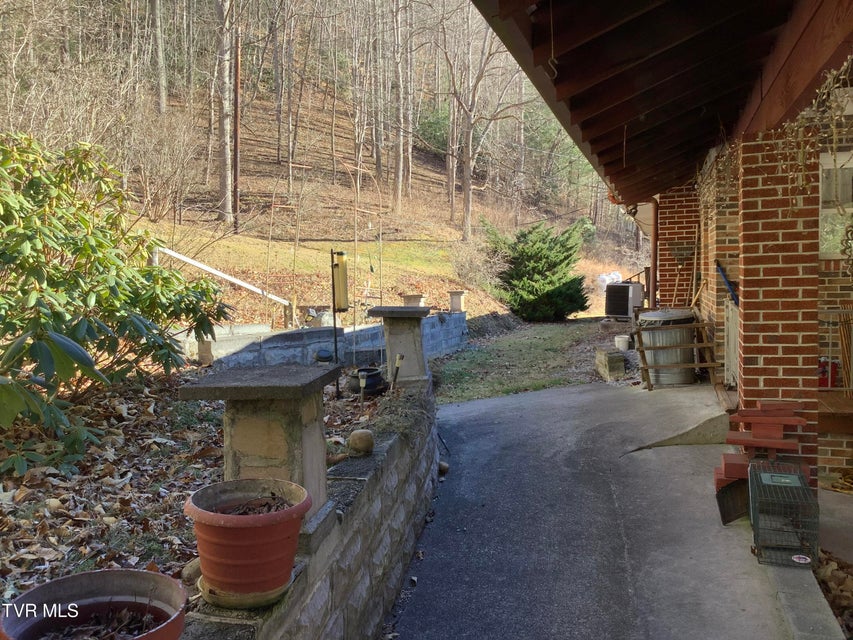 Photo #12: 5610 Powell River Road