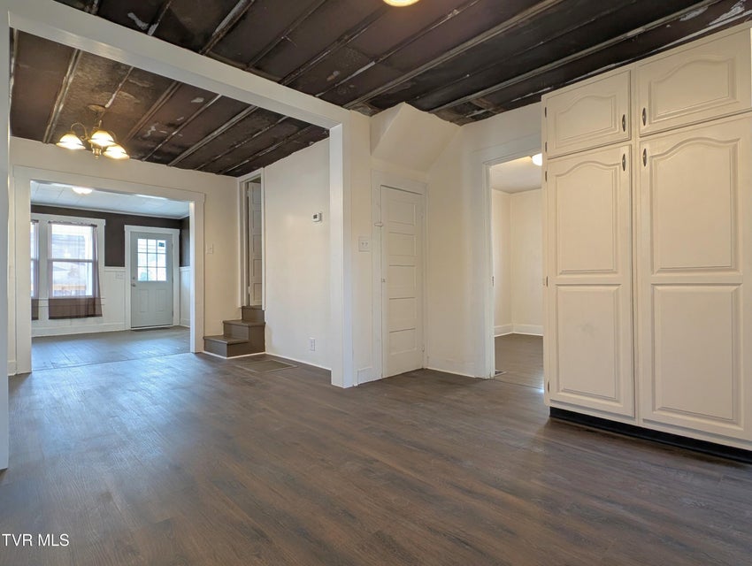 Photo #17: 1749 Us Highway 23 