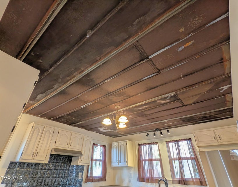 Photo #20: 1749 Us Highway 23 