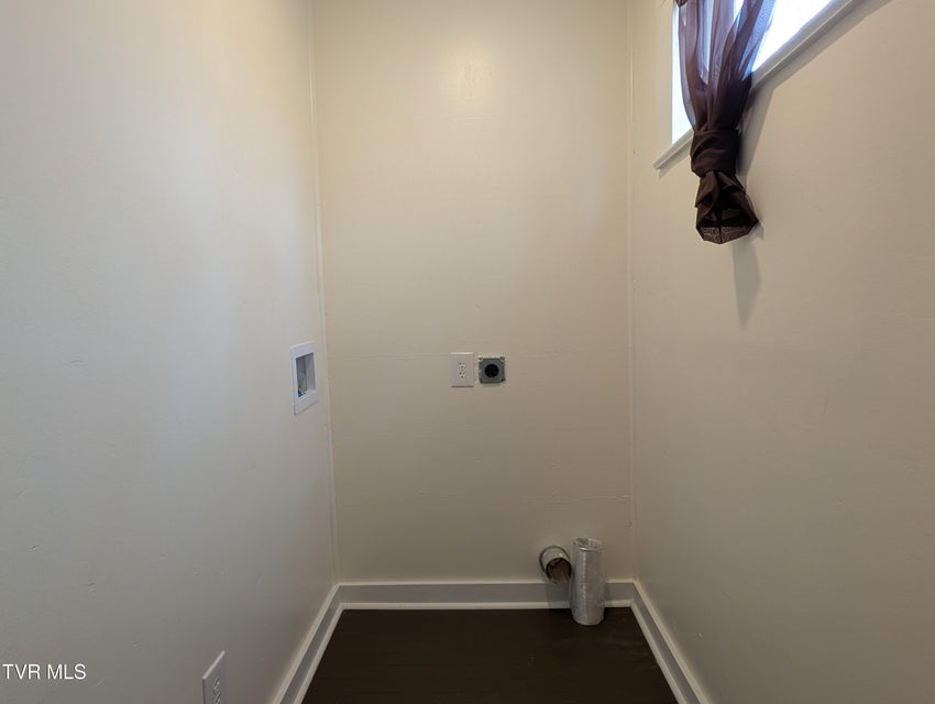 Photo #24: 1749 Us Highway 23 