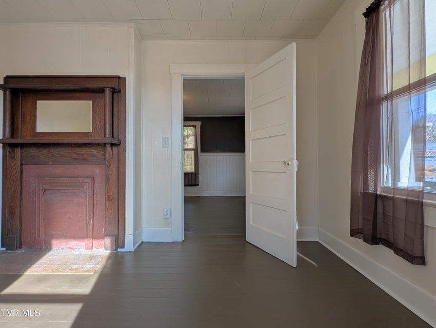 Photo #30: 1749 Us Highway 23 