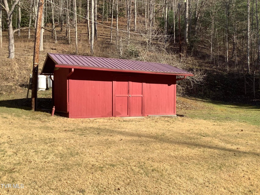 Photo #20: 5610 Powell River Road