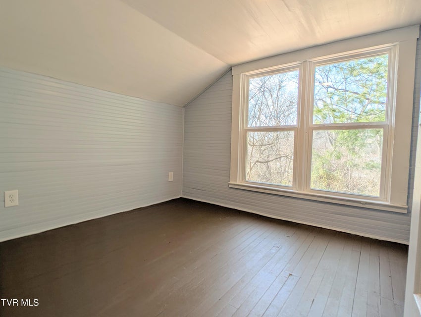 Photo #34: 1749 Us Highway 23 