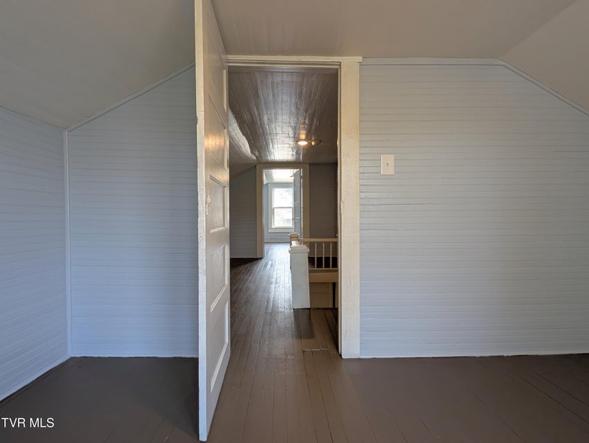 Photo #36: 1749 Us Highway 23 