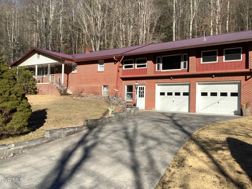 Photo #22: 5610 Powell River Road